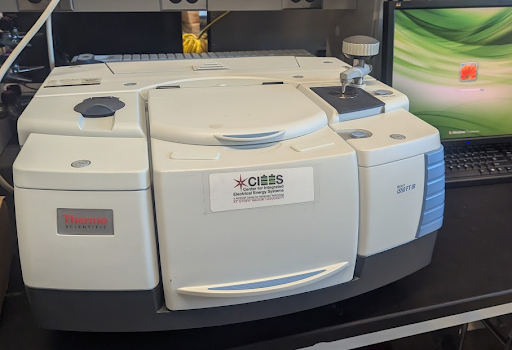 FTIR Spectrometer